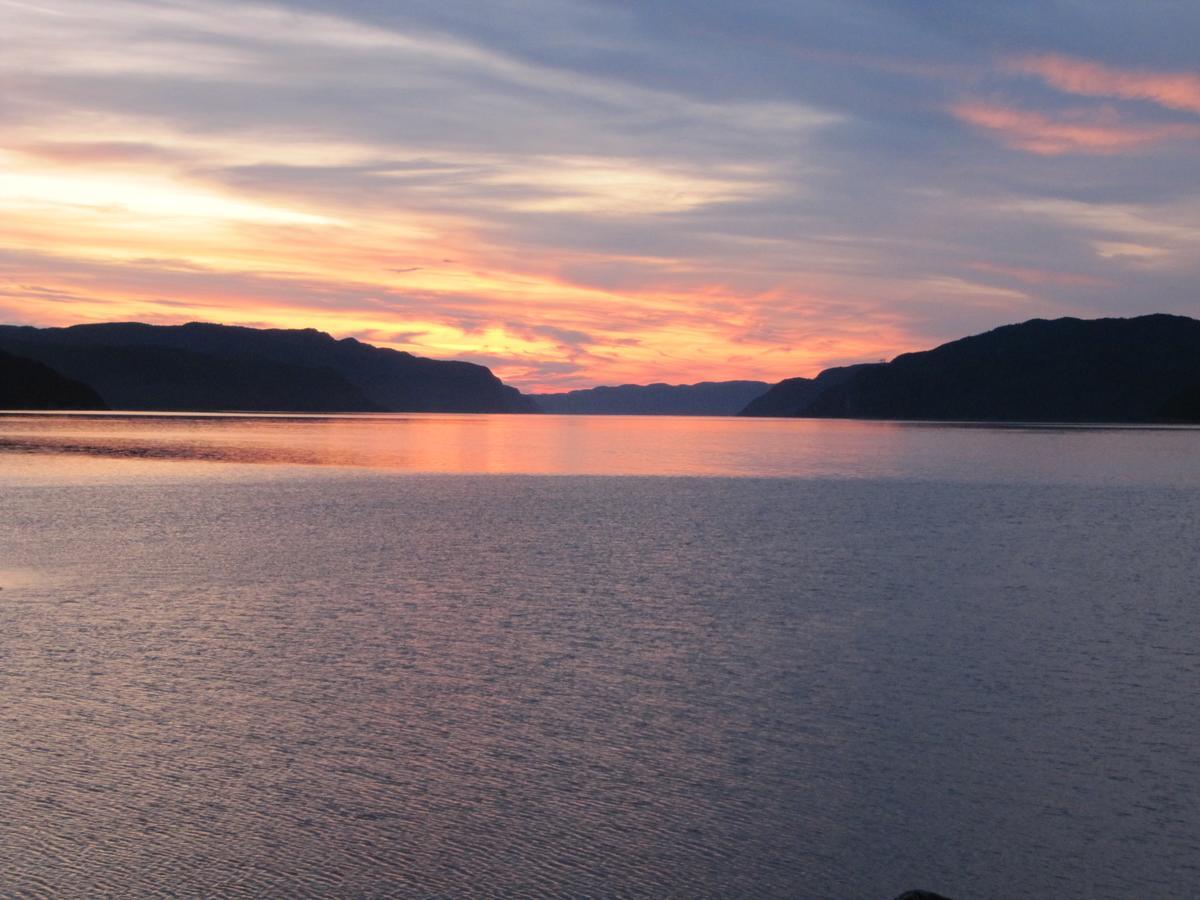 Gite Marie-Claire Petit-Saguenay ภายนอก รูปภาพ